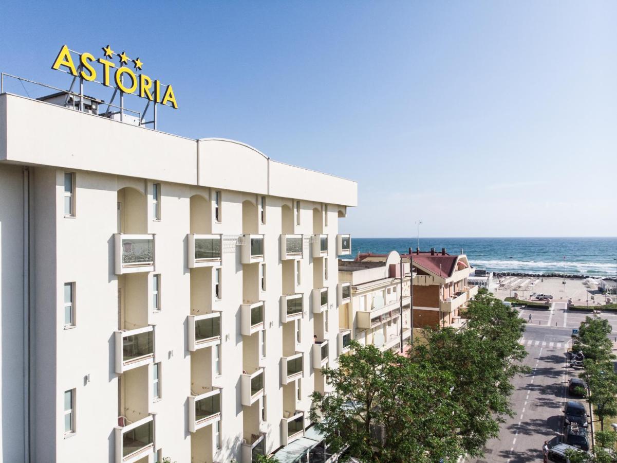 Hotel Astoria Мизано-Адриатико Экстерьер фото
